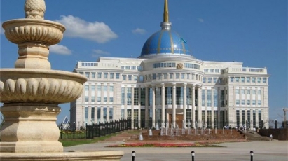 Казахстан между ЕС, Россией и Китаем